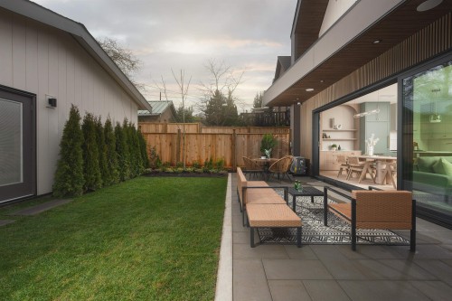 2-476 20Th Avenue E, Vancouver, BC 