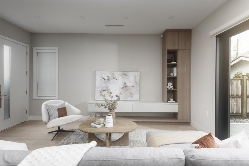 2-476 20Th Avenue E, Vancouver, BC 