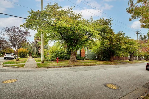 96 40Th Avenue W, Vancouver, BC 