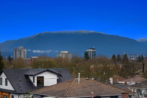 1115 33Rd Avenue E, Vancouver, BC 