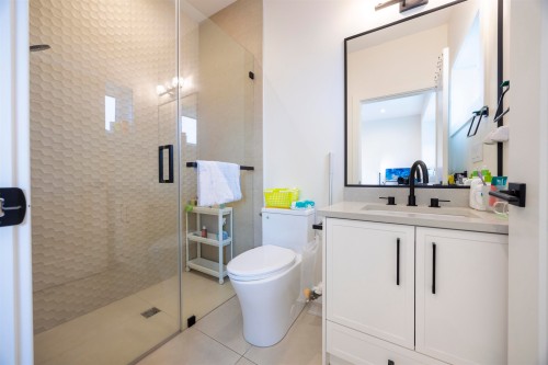 4541 Hoy Street, Vancouver, BC 