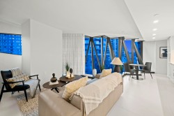 703-1033 Nelson Street  Vancouver, BC V6E 0E5