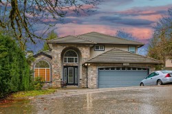 23662 Boulder Place  Maple Ridge, BC V4R 2W1