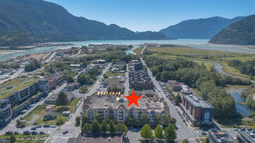 220-1336 Main Street  Squamish, BC V8B 0R2