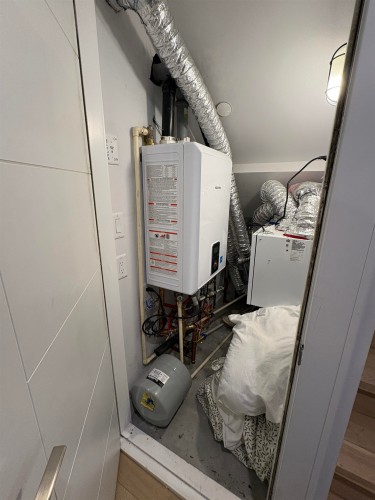 3429 Dundas Street, Vancouver, BC 