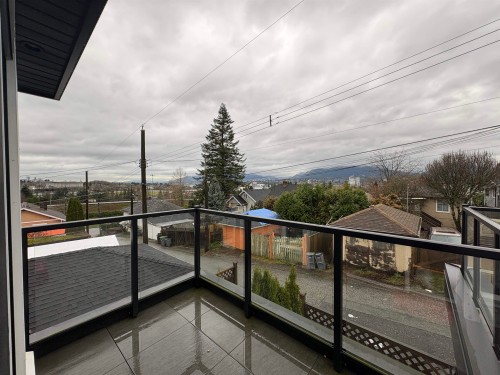3429 Dundas Street, Vancouver, BC 