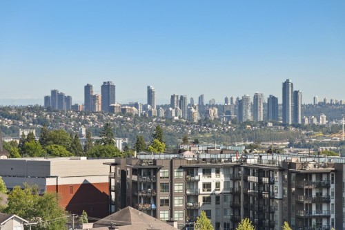 1302-158 13Th Street W, North Vancouver, BC 