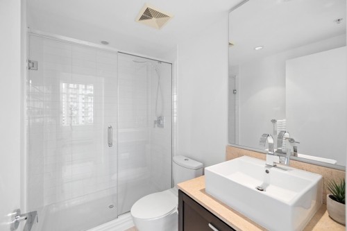 1302-158 13Th Street W, North Vancouver, BC 