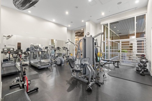 1302-158 13Th Street W, North Vancouver, BC 