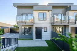 102-1132 Madore Avenue  Coquitlam, BC V3K 3B9