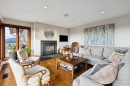 124 Carisbrooke Crescent, North Vancouver, BC 