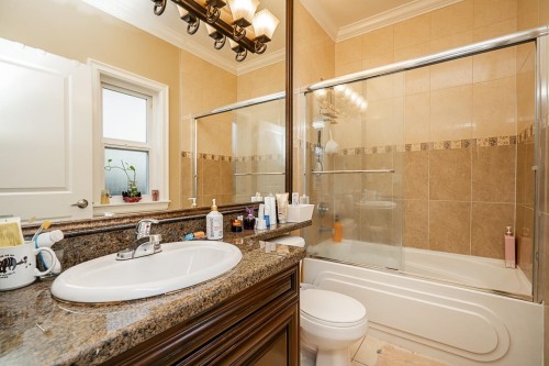 8800 Moore Road, Richmond, BC 