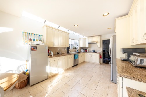 3982 29Th Avenue W, Vancouver, BC 