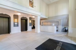 427-5835 Hampton Place  Vancouver, BC V6T 2G2