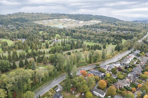 7492 Broadway, Burnaby, BC 