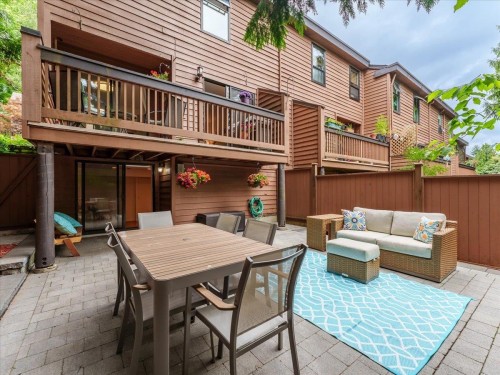 402 Cardiff Way  Port Moody, BC V3H 3T1