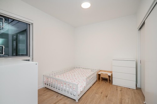 422-3596 Malsum Drive, North Vancouver, BC 