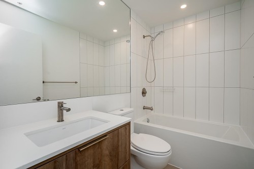 422-3596 Malsum Drive, North Vancouver, BC 