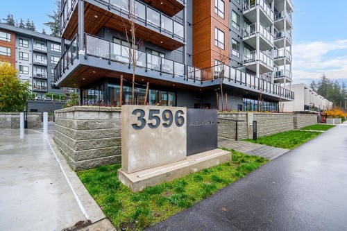 422-3596 Malsum Drive, North Vancouver, BC 