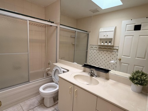 5-7184 Stride Avenue, Burnaby, BC 