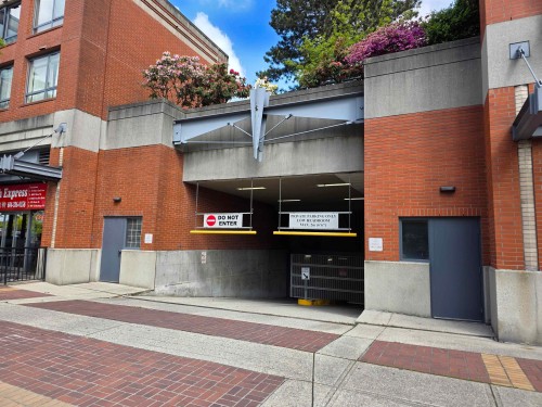 1233 Pacific Boulevard, Vancouver, BC 