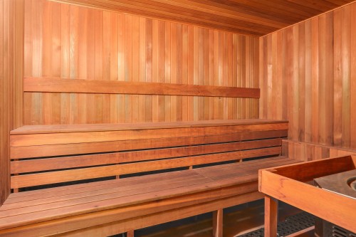 810-1268 Broadway W, Vancouver, BC 