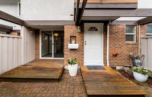 15-3046 Coast Meridian Road  Port Coquitlam, BC V3B 5B6