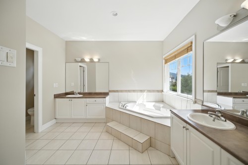 3252 Camelback Lane, Coquitlam, BC 