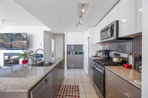 2106-4808 Hazel Street, Burnaby, BC 