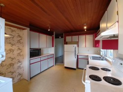 5955 Joyce Street  Vancouver, BC V5R 4H9