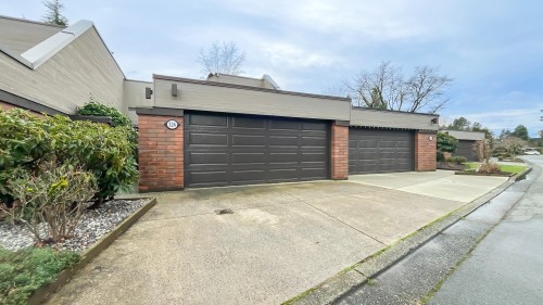 326 Greensboro Place, Vancouver, BC 