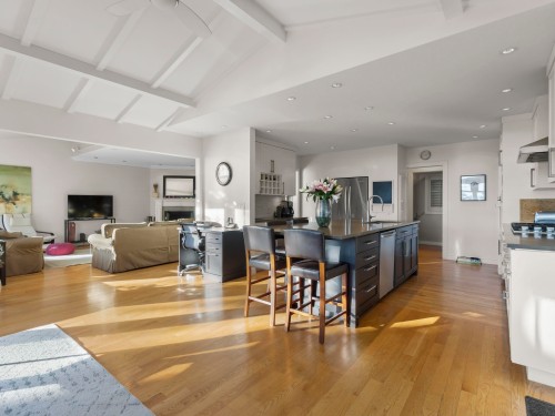 3862 38Th Avenue W, Vancouver, BC 