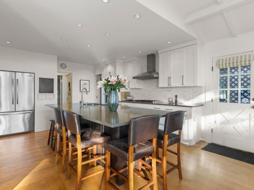 3862 38Th Avenue W, Vancouver, BC 