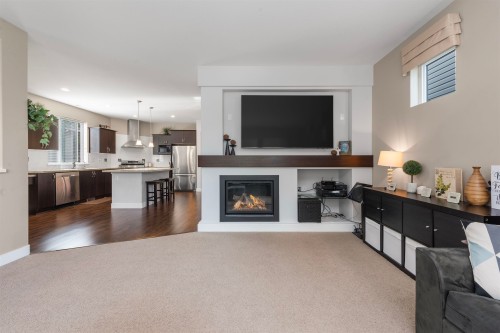 3382 Darwin Avenue, Coquitlam, BC 