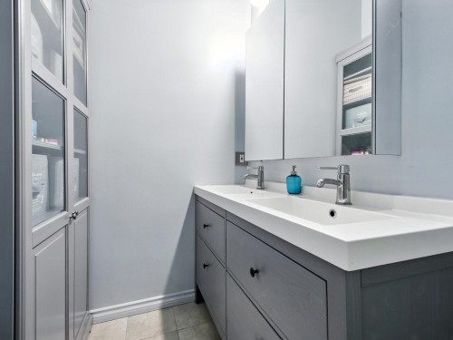 6710 Radisson Street, Vancouver, BC 