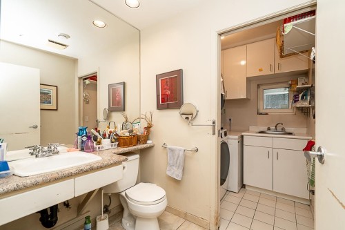 2443 47Th Avenue W, Vancouver, BC 