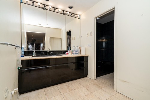 2443 47Th Avenue W, Vancouver, BC 