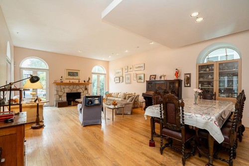 2443 47Th Avenue W, Vancouver, BC 