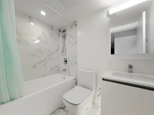 9Xx-5766 Gilbert Road, Richmond, BC 