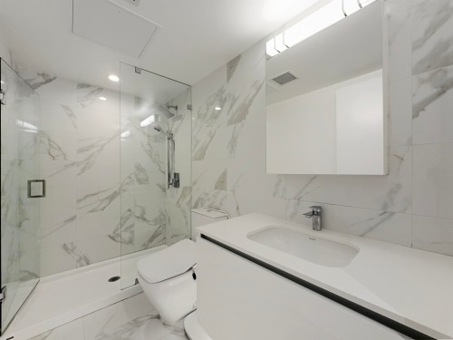 9Xx-5766 Gilbert Road, Richmond, BC 