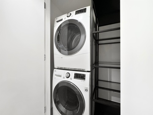 9Xx-5766 Gilbert Road, Richmond, BC 