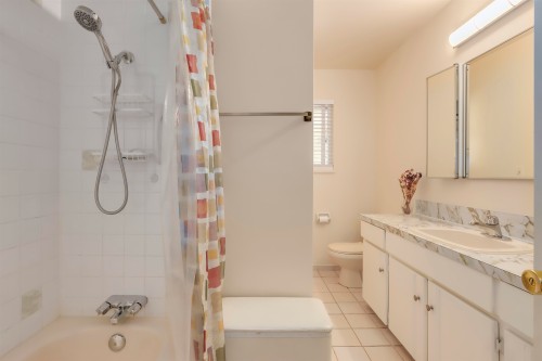 2141 Dauphin Place, Burnaby, BC 