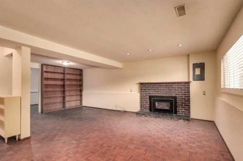 2141 Dauphin Place, Burnaby, BC 