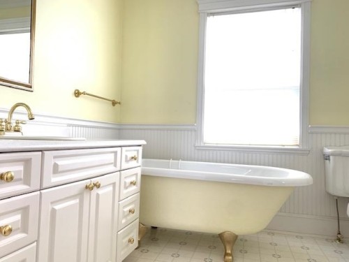 2380 52 Street, Delta, BC 