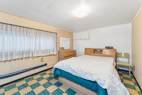 419 17Th Street E, North Vancouver, BC 