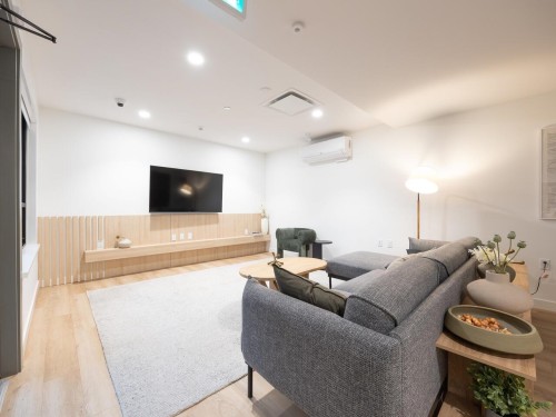 105-723 Grover Avenue, Coquitlam, BC 