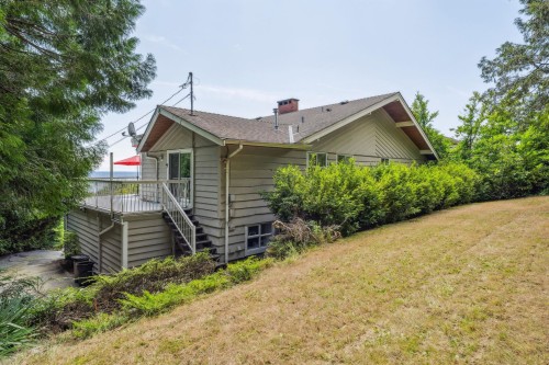 1725 Rosebery Avenue, West Vancouver, BC 