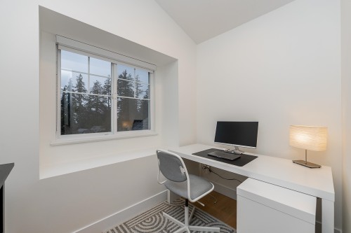 39 Holly Drive, Port Moody, BC 