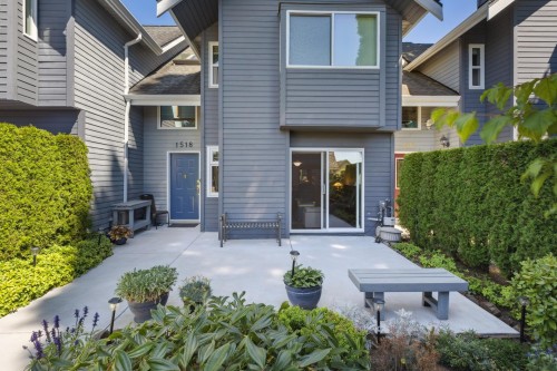 1518 Mahon Avenue, North Vancouver, BC 