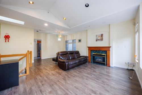 4774 Knight Street, Vancouver, BC 